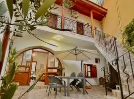 MAGIC MOON guest house