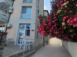 Апартаменти Кастро2-Castro Apartments2