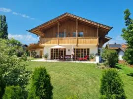 CHIEMSEE MOUNTAIN LODGE - adults only - Eleganz auf 95qm - Traumblick - XL-Balkon - Privatsphäre