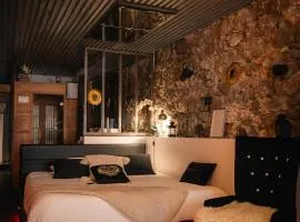 Sweet Loft Grenoble-Love Room avec jacuzzi & sauna