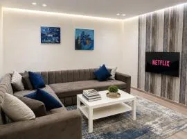 Modern Studio Walk to Hercules Cave & Achakkar Beach Free Parking AC WiFi