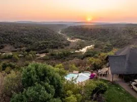 Magari Safari Lodge