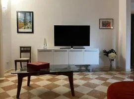 Apartment with garden and independent entrance