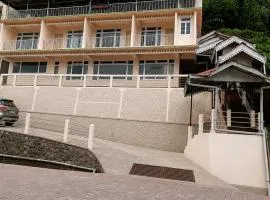 CLOUDS Hotel and restaurant
