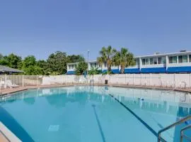 Private Patio, Yard! Townhome Near Pensacola Beach