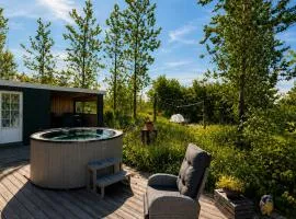 Hagi 2 Holiday Home