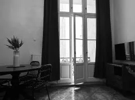 Form Space - Young Art Apartaments Warsaw