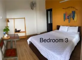 Corner Street Homestay
