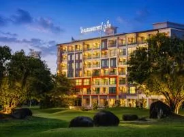 The Par Phuket Hotel