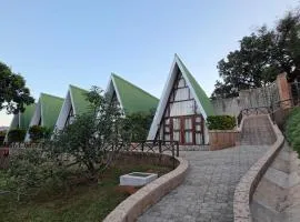 Mvubu Falls Lodge