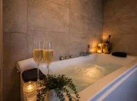 Estudio con jacuzzi y vistas al mar