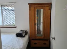Wattle Close - Room in a Shared house
