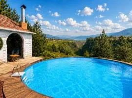Sochi Resort-Pine Garden Boutique Hotel and Pool Stepanavan