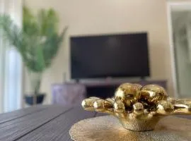 Luxurious 1 Bed Apartment at Millennium Heights