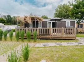 Moderne chalet op het strand