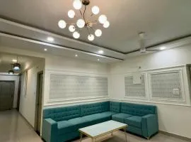 Dhanuka Stays- Luxurious 3BHK in Varanasi