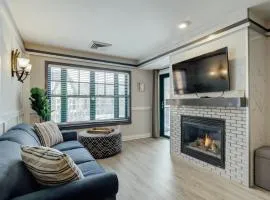 Walk to Waterpark Mtn Views Pool Hot Tub 340