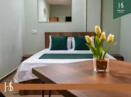 Hotel Serenity