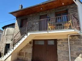 Casa Entre Riscos