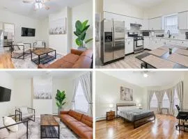 Spacious 2BR - 15m to Times Square - FREE Parking