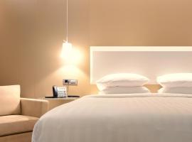 Saz City Life Boutique Hotel, hotel di Ioannina