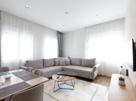 Lumora Living Modern Apartment Free Parking