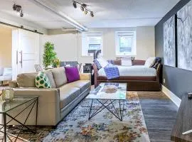 Modern Apartment in a Trendy Neighbourhood