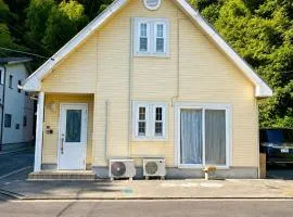 しまなみ海道-愛犬と泊まれる一棟貸し-本格バレルサウナ-ドッグラン-BBQ完備-YOSHIUMi