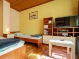 Holiday House Bri ki - One Bedroom House With Terrace