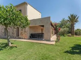 Detached Holiday Home in Marratxí