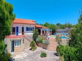 Beautiful Familly Chalet in Balearen