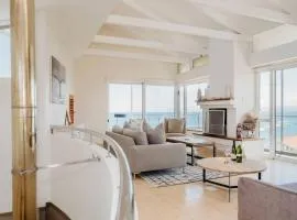Xairu 3 Bedroom Seaside Gem On Walker Bay