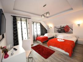 Casa Avy, hotel v mestu Haţeg