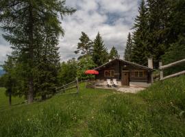 Berghütte Sommerstall, cabin in Redagno