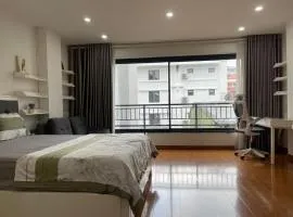 Margot Boutique Apartment & Travel