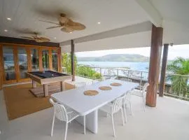 The Boathouse 4 Bedroom Luxury Private House