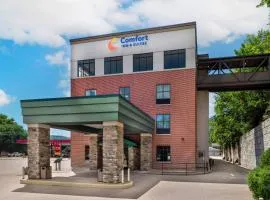 Comfort Inn & Suites Marquette - Prairie du Chien