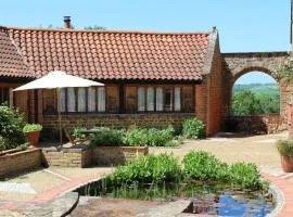 Hazelnut Cottage - Ukc4656
