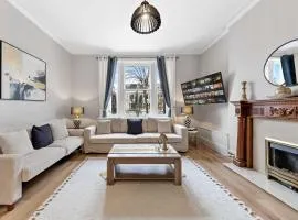 Cinematic Slice of HARRODS for 6 Hideaway Steps from Station
