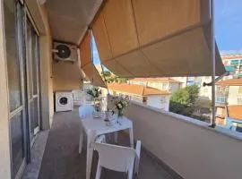 Casa Vista Mare Savona - 2 Bagni, Balcone e Aria Condizionata
