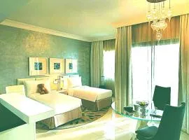 Hotel- M8