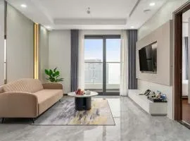 Capital Elite with 2 Bedrooms near Korean Town