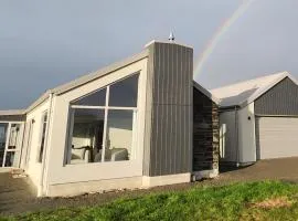 Geraldine Gem - New 1 Bedroom Executive Home