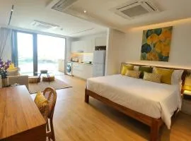 The Aqua Boat Avenue Waterfront Residence1 bedroom
