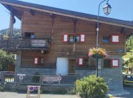 Morzine Guest Chalet GOOD VIBES - Hot tub - Sauna - Premium Location