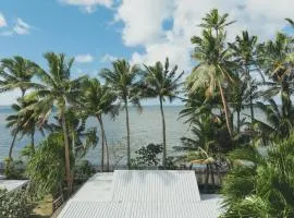 Waterfront, Nukulau Views, Decking - 54 Beach Road