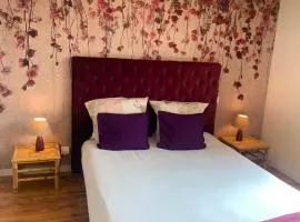 Chambre d'hôtes Sous Les Grands Chênes LOVE