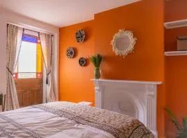 Large W Hampstead room Minutes To Wembley KingsX Central Direct to Luton Gatwick airports