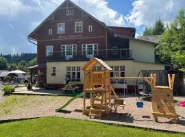 Hotel Večernice