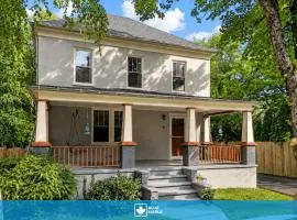 Cozy getaway near history hiking & adventure